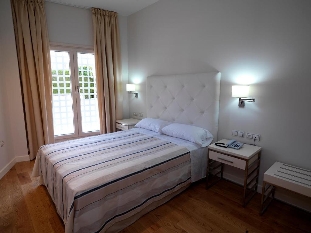 Hotel Atlántico Zahara de los Atunes Pokoj fotografie